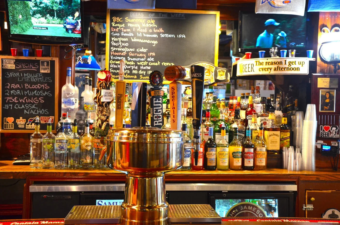 Brick House Bar and Grill business photo