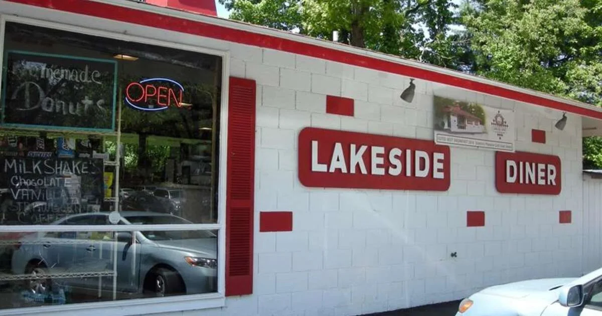 Lakeside Diner business photo